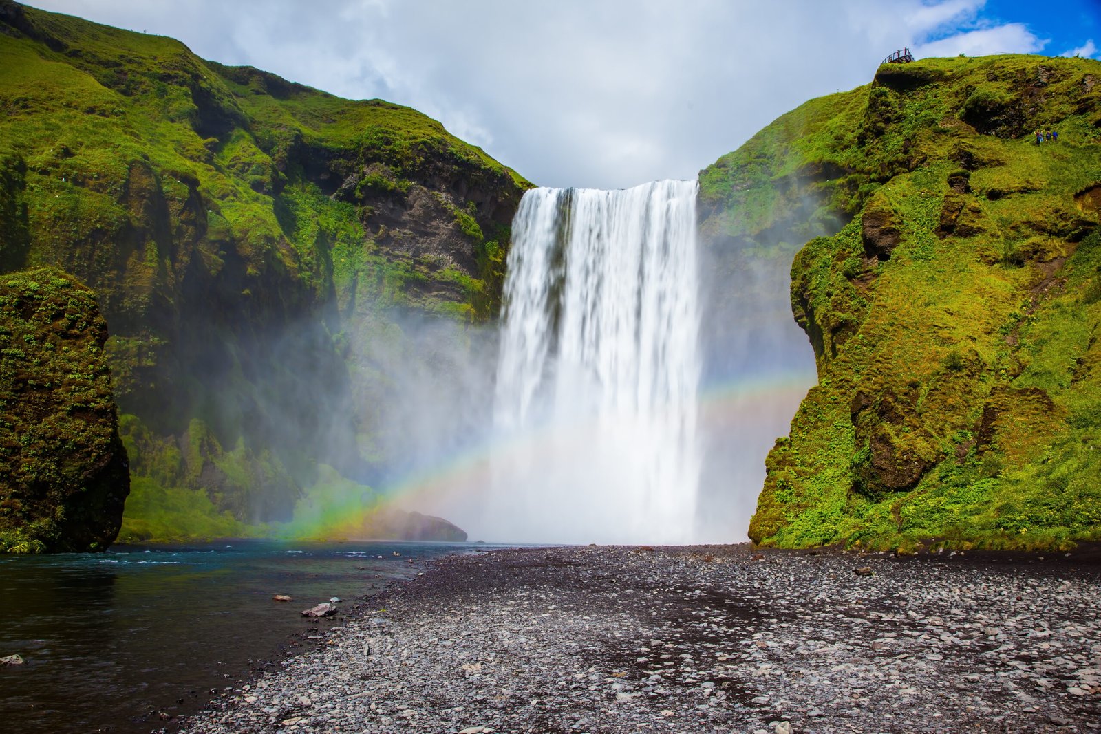 Picturesque huge rainbow